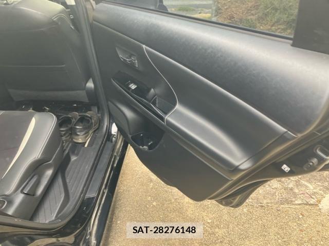 Toyota PRIUS ALPHA 2016-01 8666770-16