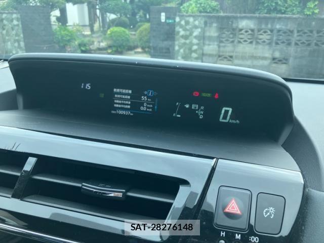 Toyota PRIUS ALPHA 2016-01 8666770-18