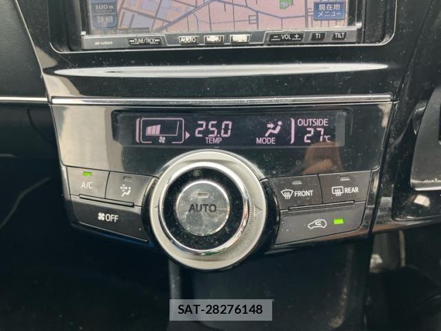 Toyota PRIUS ALPHA 2016-01 8666770-20