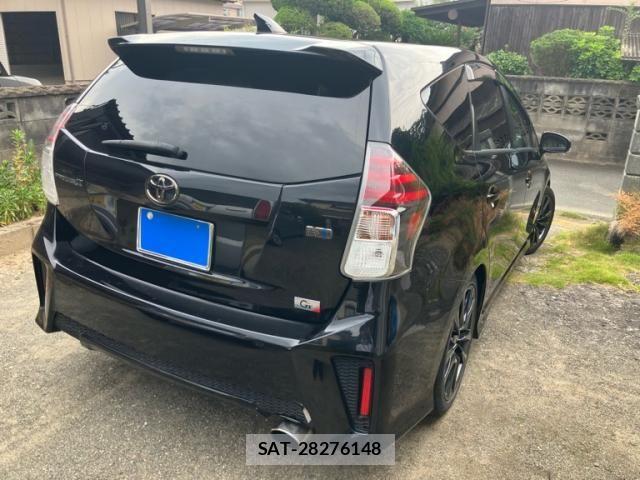 Toyota PRIUS ALPHA 2016-01 8666770-2
