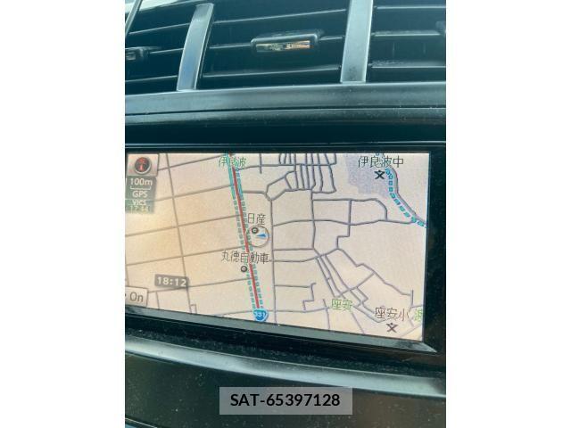 Toyota PRIUS ALPHA 2014-09 8666773-20