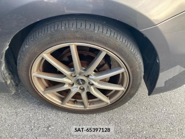 Toyota PRIUS ALPHA 2014-09 8666773-7