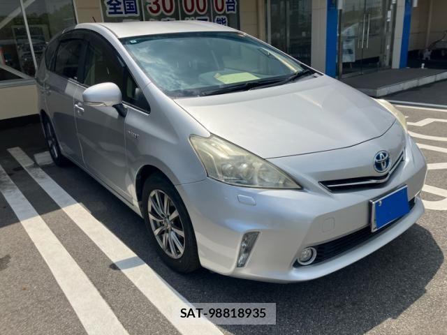 Toyota PRIUS ALPHA 2012-02 8661133-0