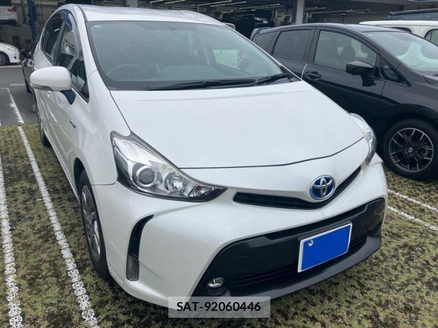 Toyota PRIUS ALPHA 2017-03 8661119-0