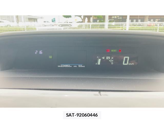 Toyota PRIUS ALPHA 2017-03 8661119-16