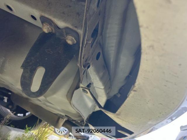 Toyota PRIUS ALPHA 2017-03 8661119-4