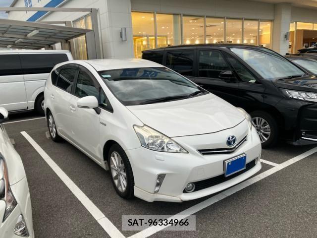 Toyota PRIUS ALPHA 2014-02 8661135-0