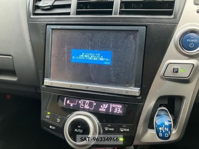 Toyota PRIUS ALPHA 2014-02 8661135-17