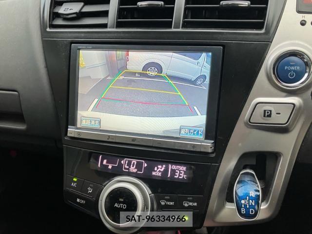 Toyota PRIUS ALPHA 2014-02 8661135-18