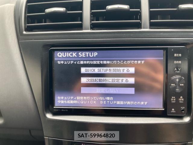 Toyota PRIUS ALPHA 2011-06 8661138-21