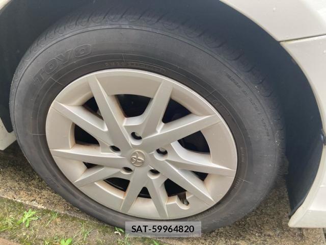 Toyota PRIUS ALPHA 2011-06 8661138-3