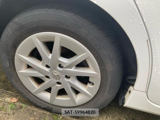 Toyota PRIUS ALPHA 2011-06 8661138-5
