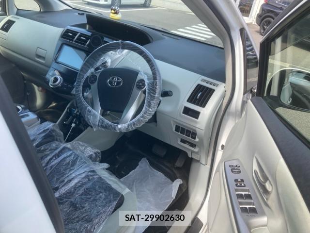 Toyota PRIUS ALPHA 2012-07 8661134-12