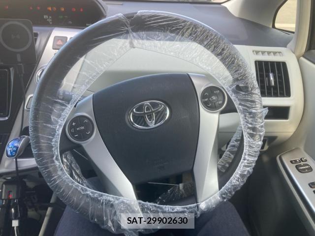 Toyota PRIUS ALPHA 2012-07 8661134-14