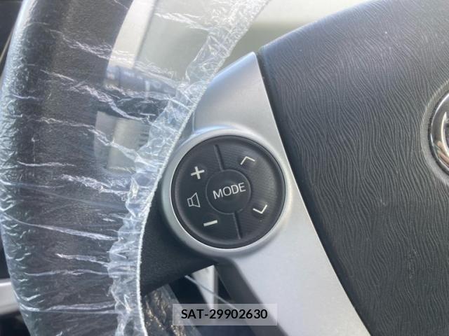 Toyota PRIUS ALPHA 2012-07 8661134-15