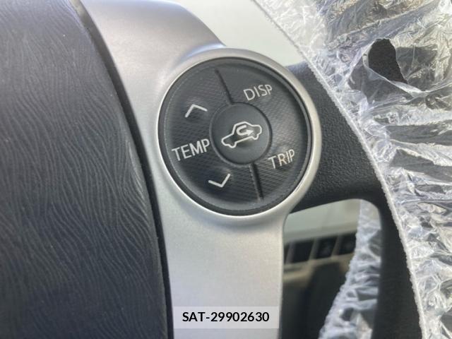 Toyota PRIUS ALPHA 2012-07 8661134-16