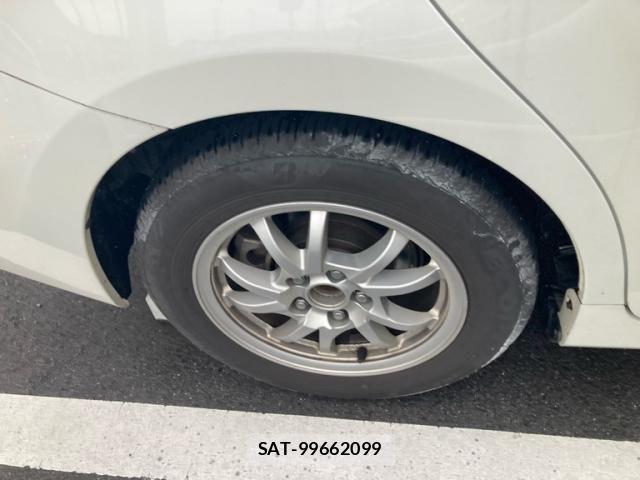Toyota PRIUS ALPHA 2016-01 8661122-11