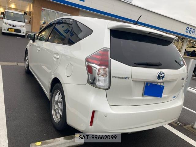 Toyota PRIUS ALPHA 2016-01 8661122-6