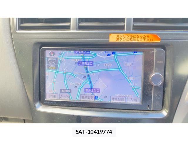 Toyota PRIUS ALPHA 2013-12 8666775-12