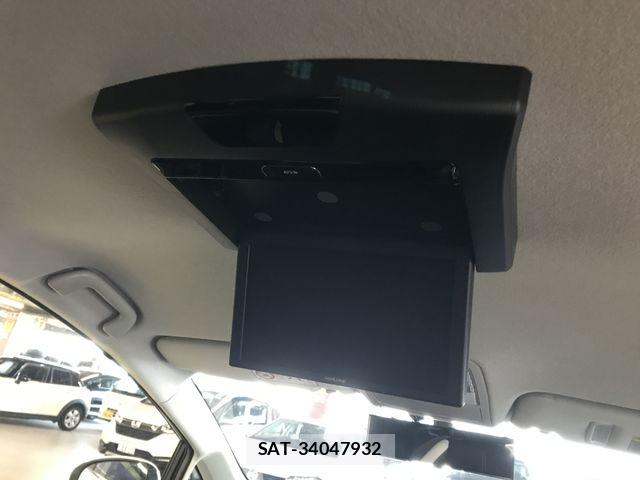 Toyota PRIUS ALPHA 2015-12 8661117-22