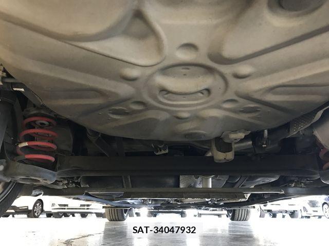 Toyota PRIUS ALPHA 2015-12 8661117-28