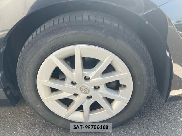 Toyota PRIUS ALPHA 2011-10 8686366-9