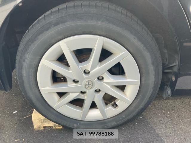Toyota PRIUS ALPHA 2011-10 8686366-10