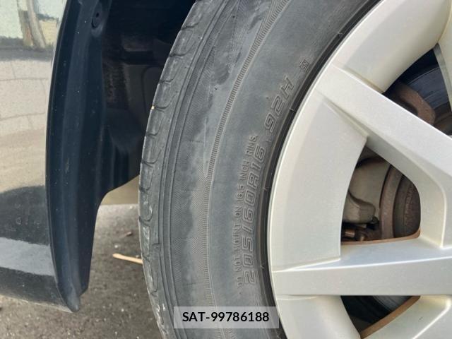 Toyota PRIUS ALPHA 2011-10 8686366-11