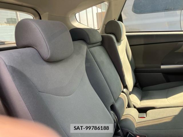 Toyota PRIUS ALPHA 2011-10 8686366-14