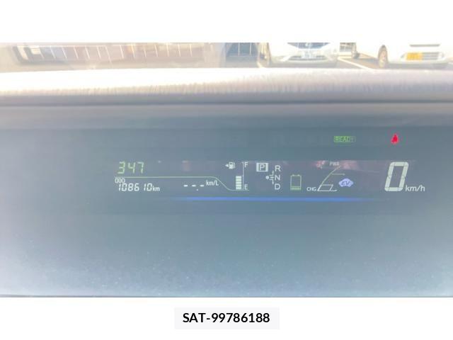 Toyota PRIUS ALPHA 2011-10 8686366-24