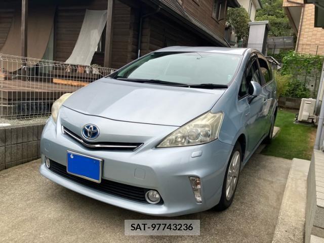 Toyota PRIUS ALPHA 2012-07 8686367-0