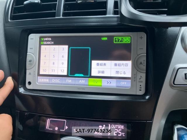 Toyota PRIUS ALPHA 2012-07 8686367-13