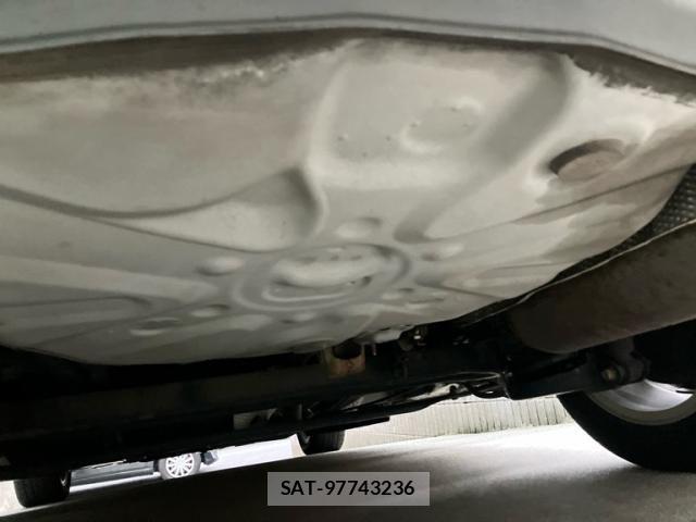 Toyota PRIUS ALPHA 2012-07 8686367-23