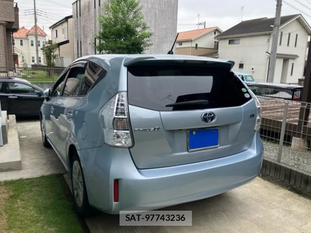 Toyota PRIUS ALPHA 2012-07 8686367-3