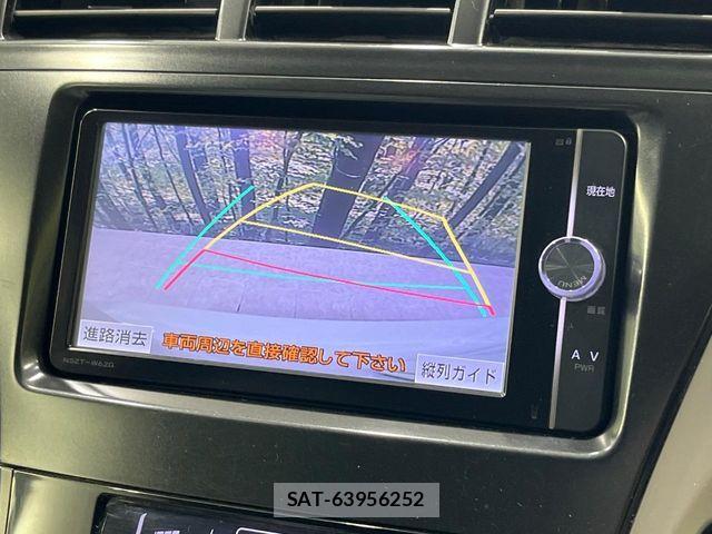 Toyota PRIUS ALPHA 2012-06 8686365-3