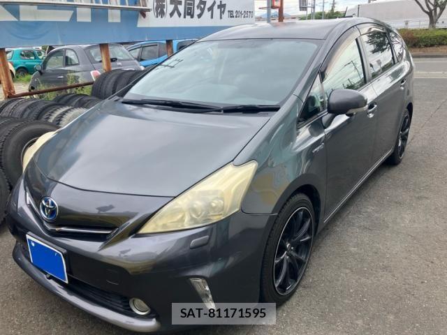 Toyota PRIUS ALPHA 2011-11 8745397-2