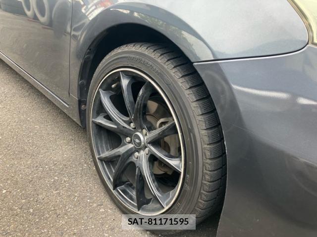 Toyota PRIUS ALPHA 2011-11 8745397-5