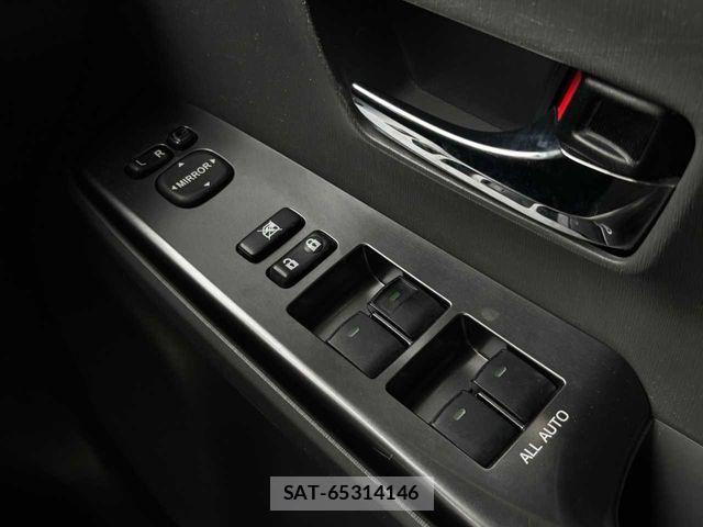 Toyota PRIUS ALPHA 2014-03 8745383-13