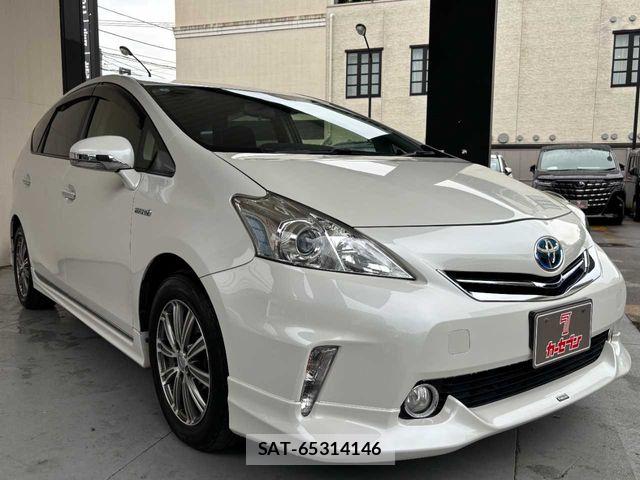 Toyota PRIUS ALPHA 2014-03 8745383-26