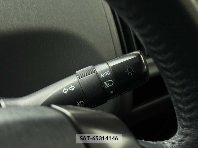 Toyota PRIUS ALPHA 2014-03 8745383-7
