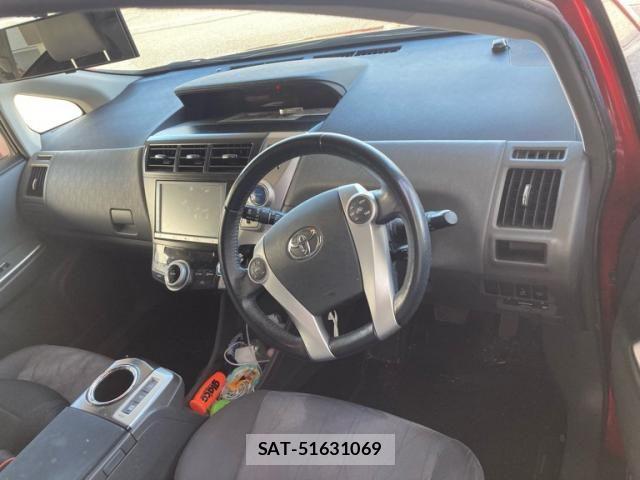 Toyota PRIUS ALPHA 2013-02 8745396-9