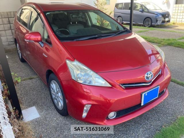 Toyota PRIUS ALPHA 2013-02 8745396-1