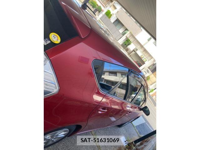 Toyota PRIUS ALPHA 2013-02 8745396-8