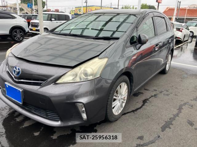 Toyota PRIUS ALPHA 2011-12 8745402-0
