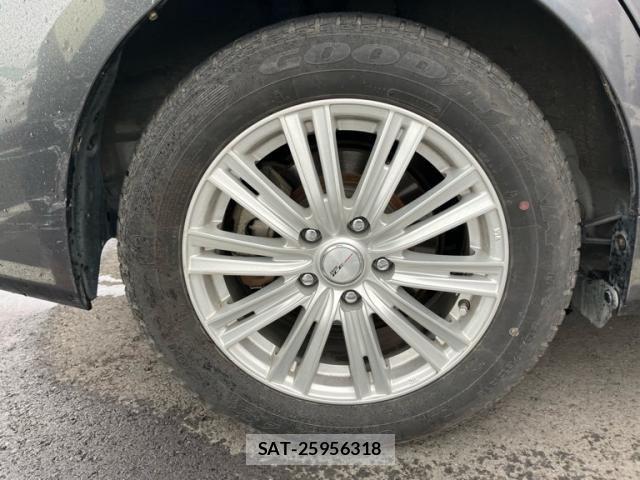 Toyota PRIUS ALPHA 2011-12 8745402-6