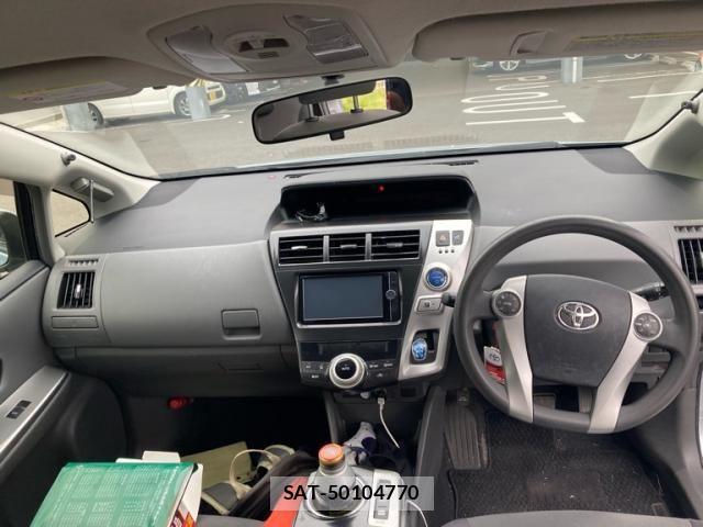 Toyota PRIUS ALPHA 2012-09 8745395-18