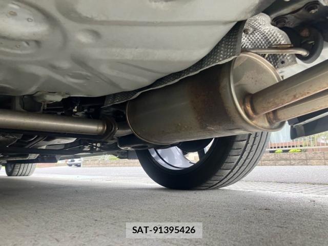 Toyota PRIUS ALPHA 2012-02 8745386-11