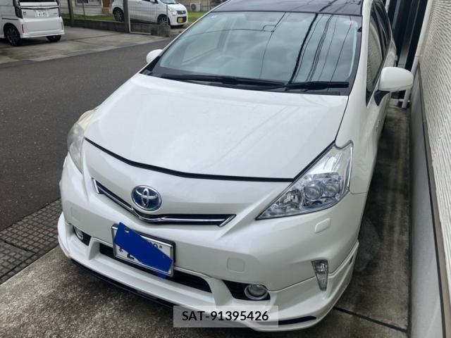 Toyota PRIUS ALPHA 2012-02 8745386-3