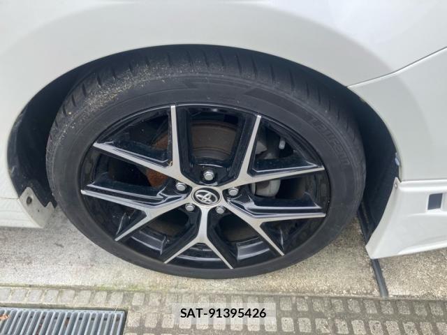 Toyota PRIUS ALPHA 2012-02 8745386-5