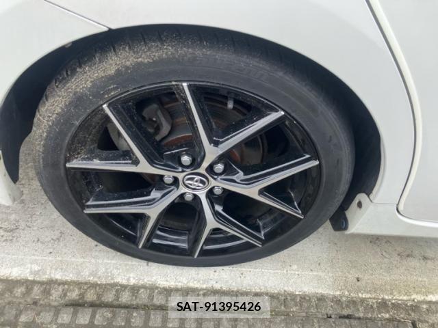 Toyota PRIUS ALPHA 2012-02 8745386-6